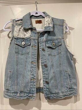 POL Light Blue Denim Sleeveless Jacket with White Printed Panels